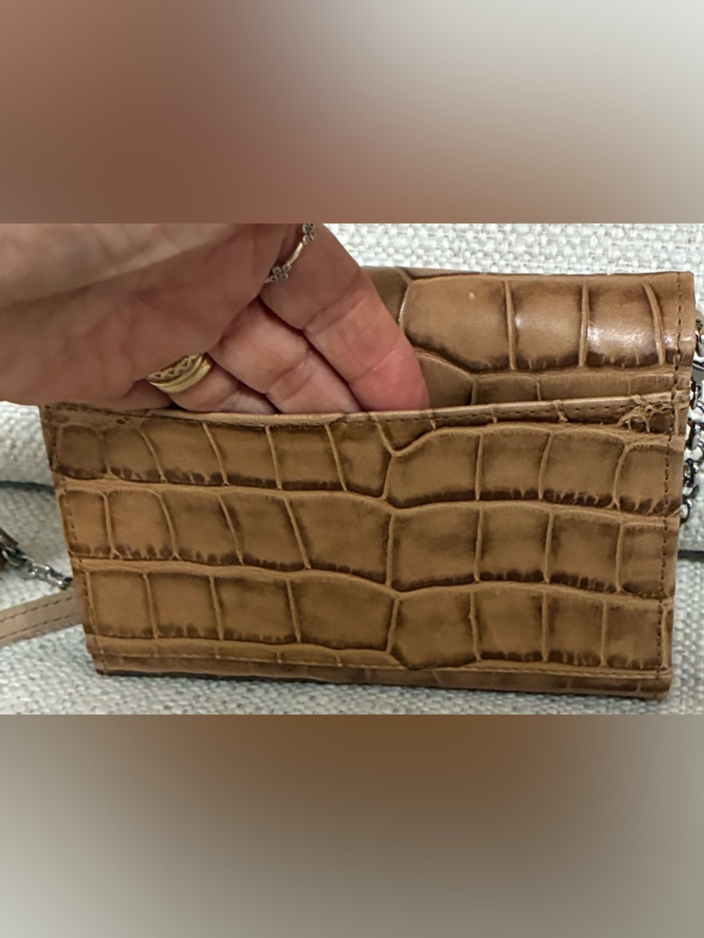 Brighton EUC Crocodile Embossed
Genuine Leather Slim
Crossbody Bag/ Wallet Toast - Picture 8 of 16